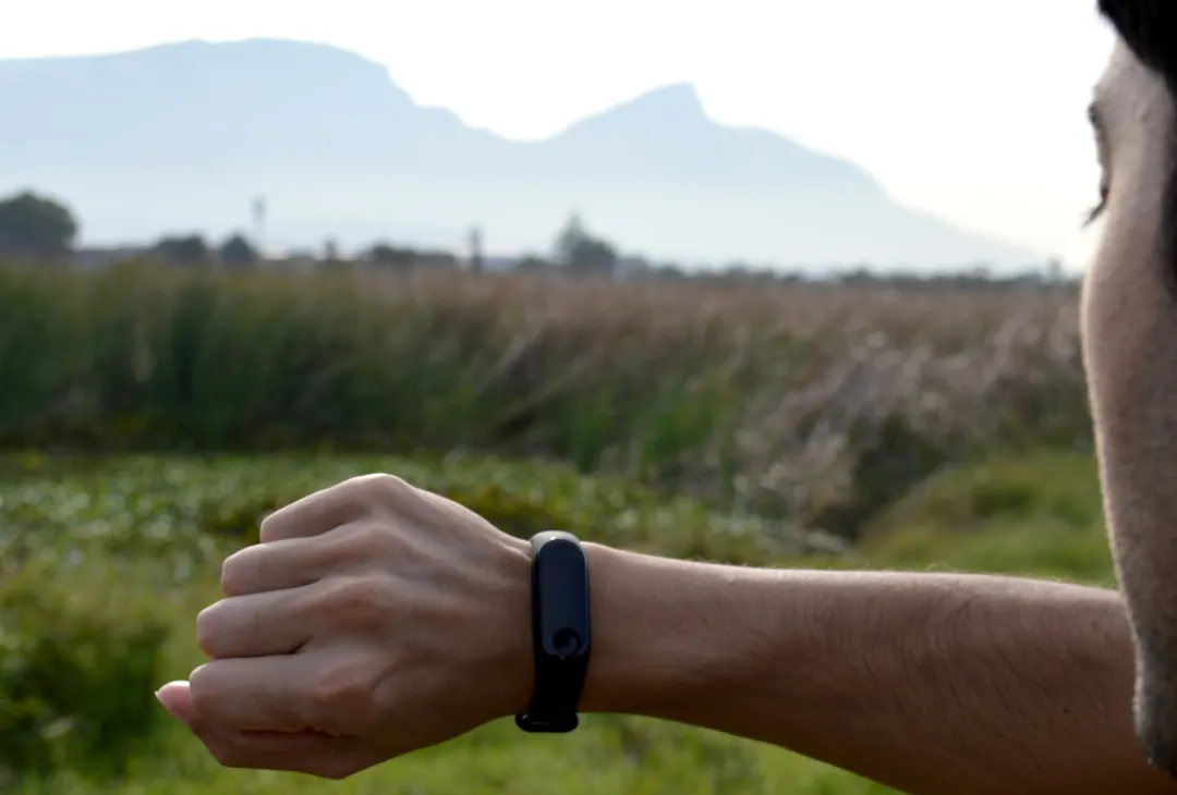 环氧彩砂与美缝剂性能对比及施工选型指南
